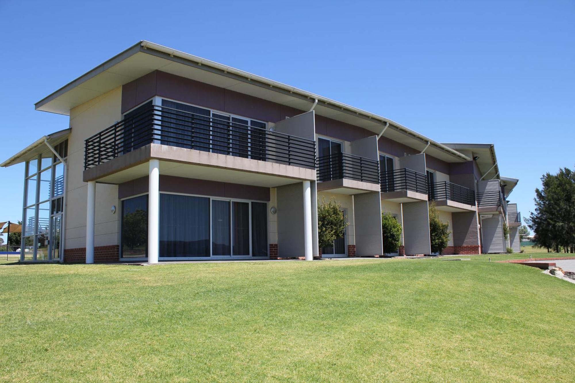 Мотель Springs Shoalhaven Новра Екстер'єр фото